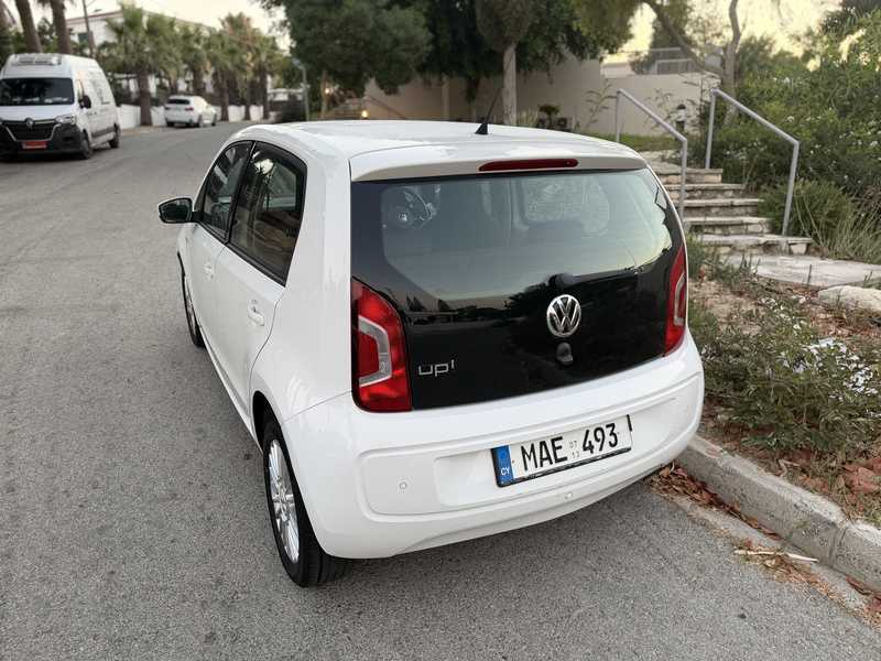 Volkswagen UP 1,0L 2013