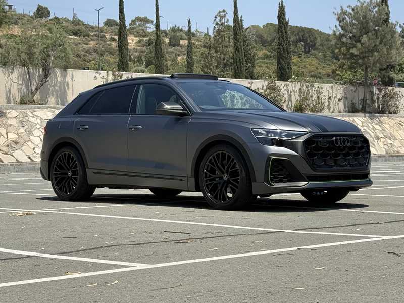 Audi Q8 3,0L 2024