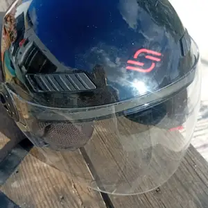 Motor bike helmet, Επαρχία Λάρνακας — Μαρώνι