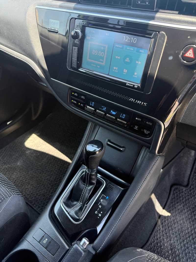 2015 Toyota Auris 1,5L 2015 Cyprus