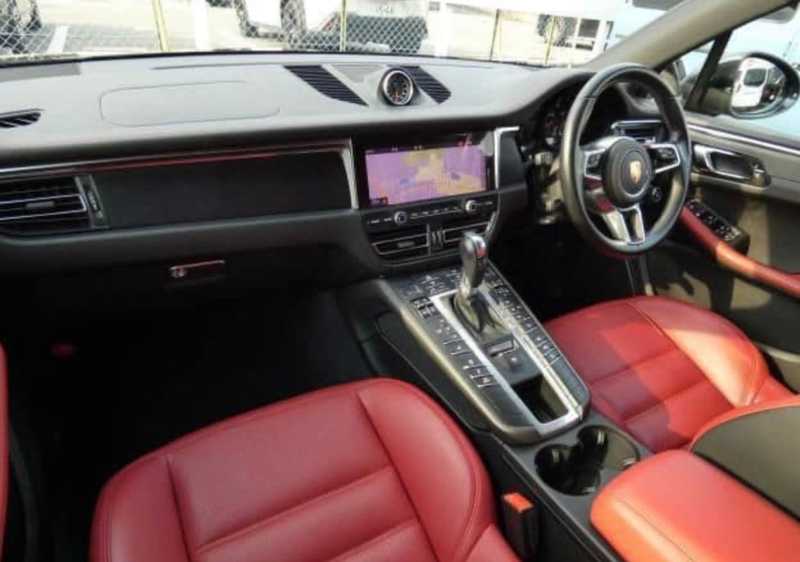 2022 Porsche Macan 3,0L 2022 Cyprus