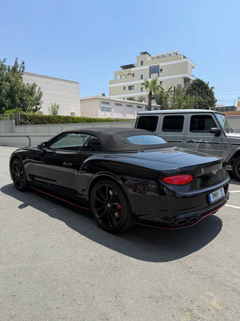 2022 Bentley Continental GTC 4,0L 2022 Cyprus