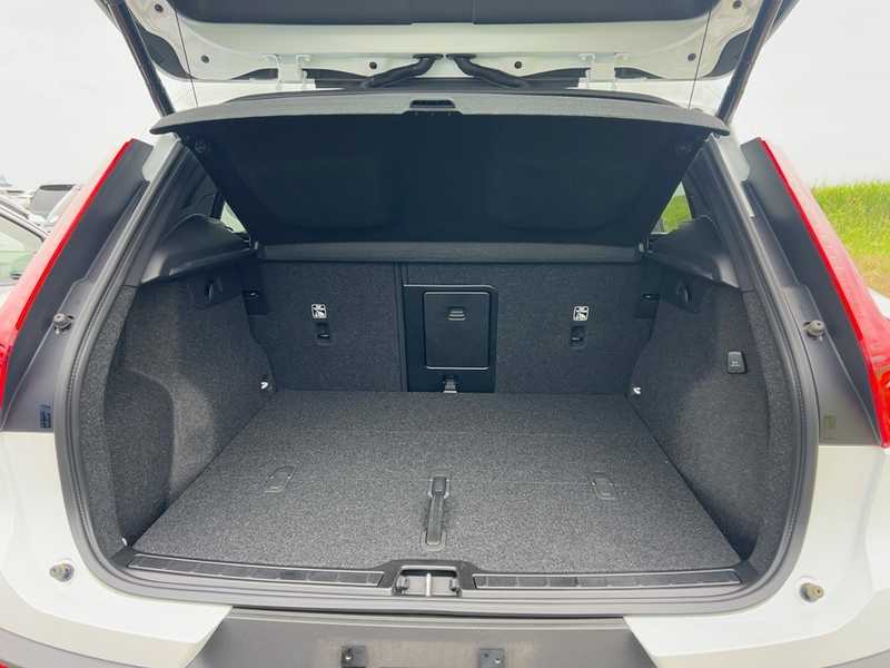 2025 Volvo XC40 2,0L 2025 Cyprus