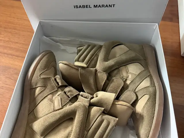 Isabel marant sneakers size 39 taupe as new, Nicosia — Aglantzia