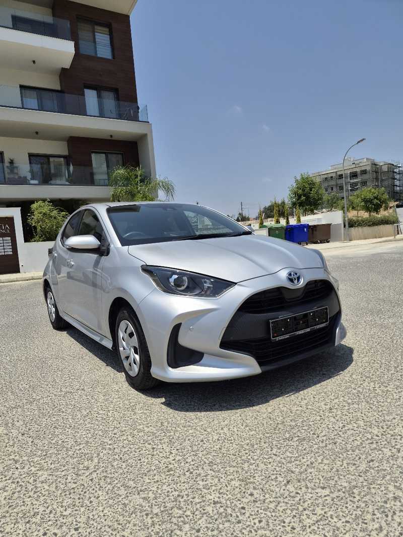 2022 Toyota Yaris 1,5L 2022 Cyprus