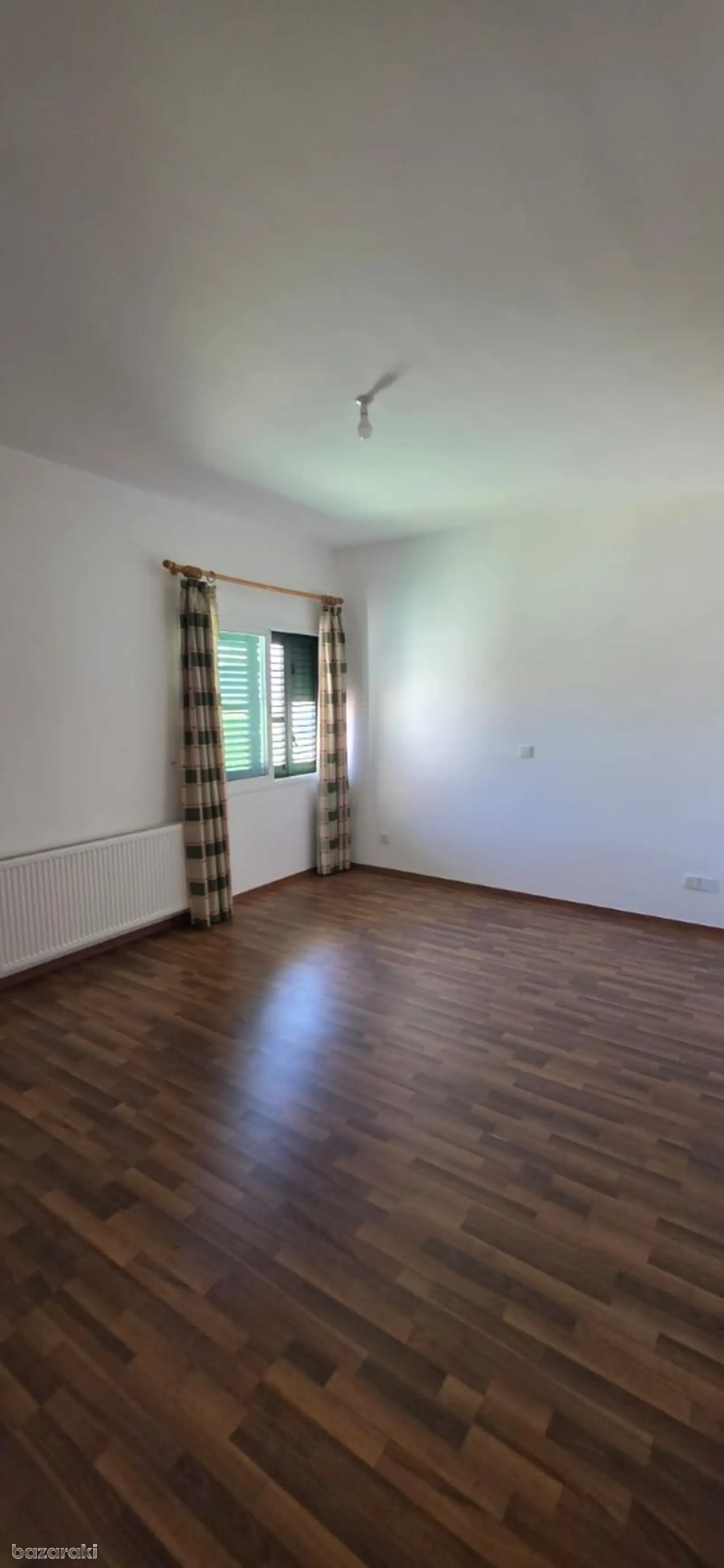 House, 5 bedrooms — 11