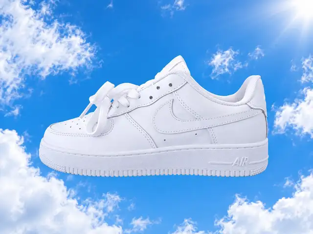 Sport shoes, Επαρχία Λευκωσίας — Λακατάμεια - Συνοικισμός Ανθούπολης