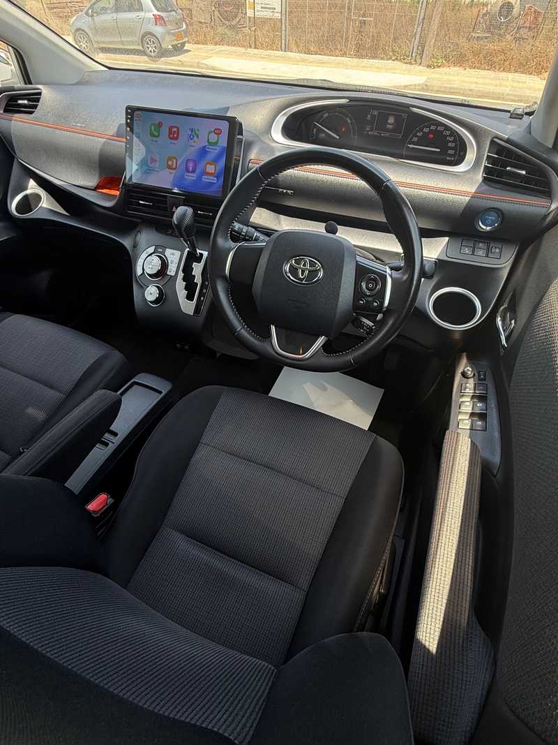 2022 Toyota Sienta 1,5L 2022 Cyprus