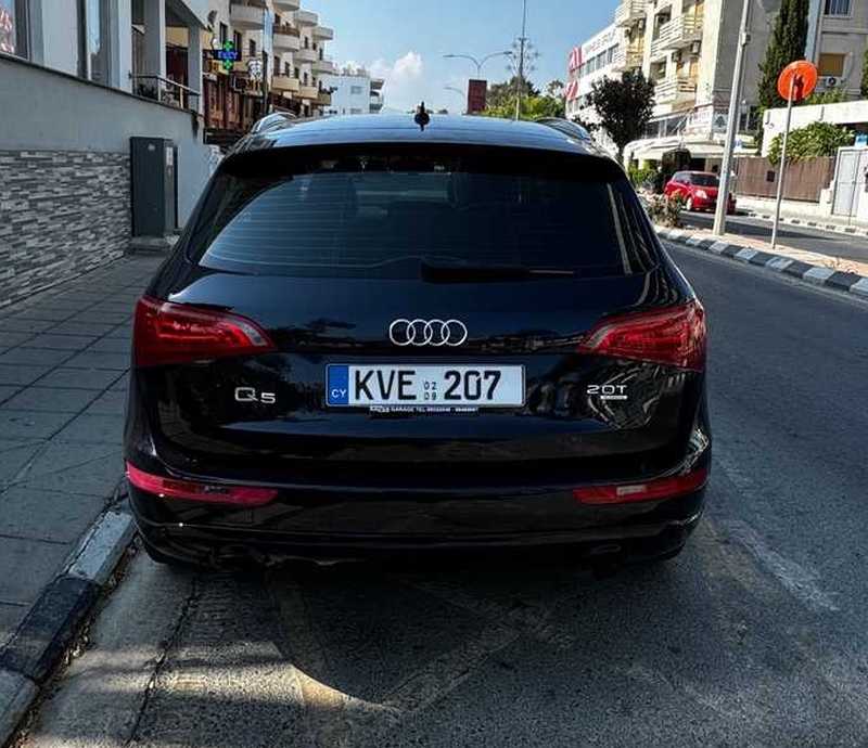 2009 Audi Q5 2,0L 2009 Cyprus