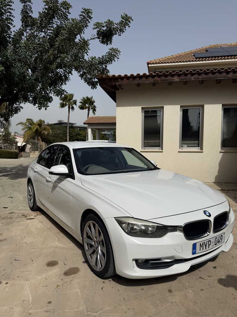 BMW 3-Series 2,0L 2012