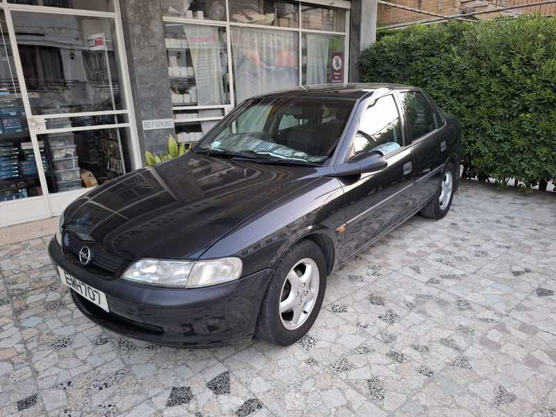 1996 Opel, Vauxhall Vectra 1,6L 1996 Cyprus