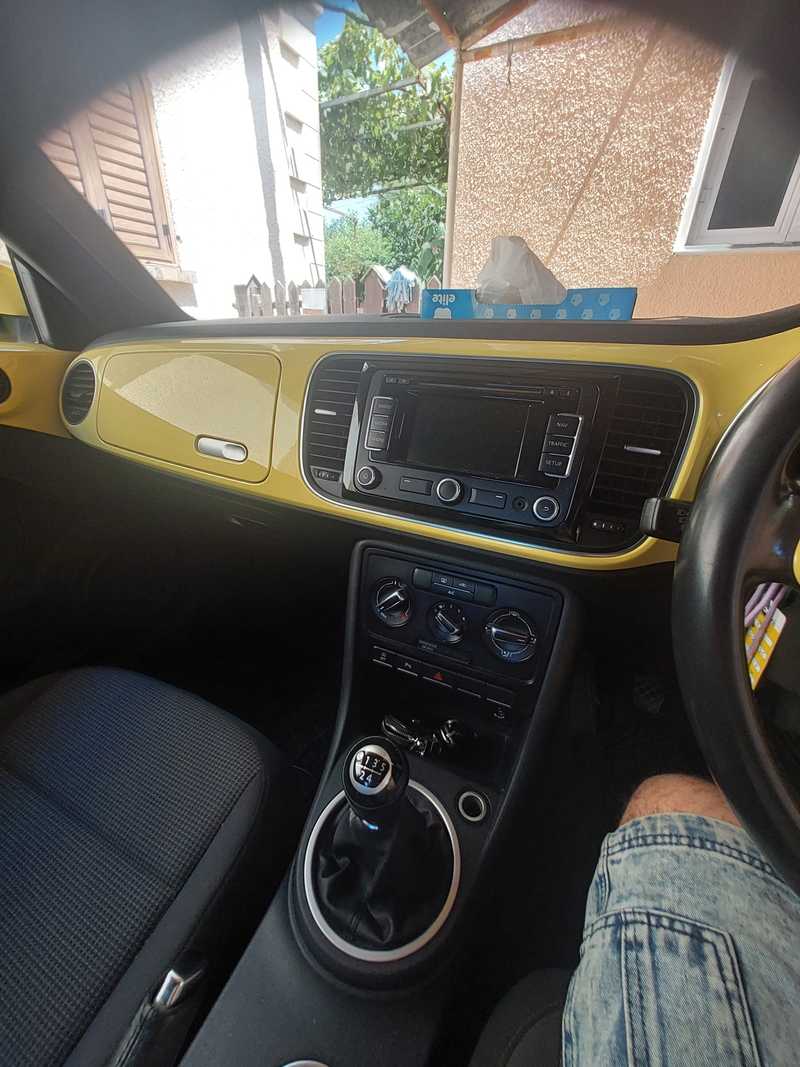 2015 Volkswagen Beetle 1,6L 2015 Cyprus