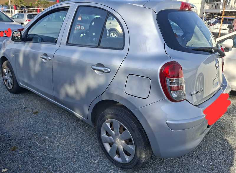Nissan March 1,2L 2013