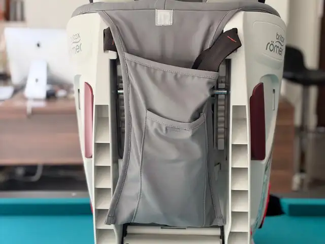 Britax romer child car seat, Επαρχία Λευκωσίας — Αγίοι Τριμιθιάς