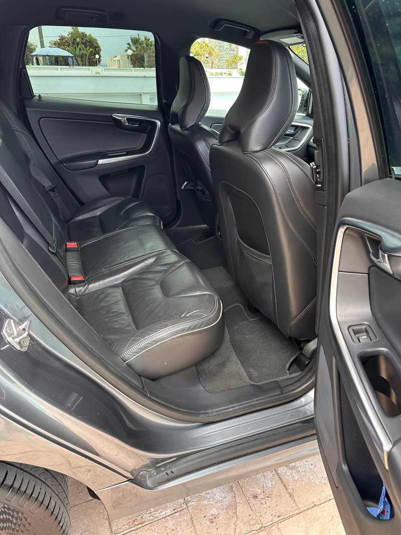 2017 Volvo XC60 2,4L 2017 Cyprus