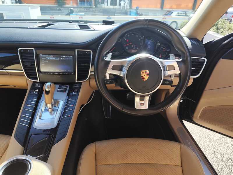 2016 Porsche Panamera 3,6L 2016 Cyprus