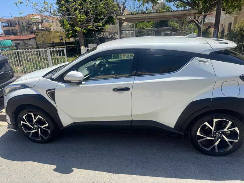 2017 Toyota C-HR 1,2L 2017 Cyprus