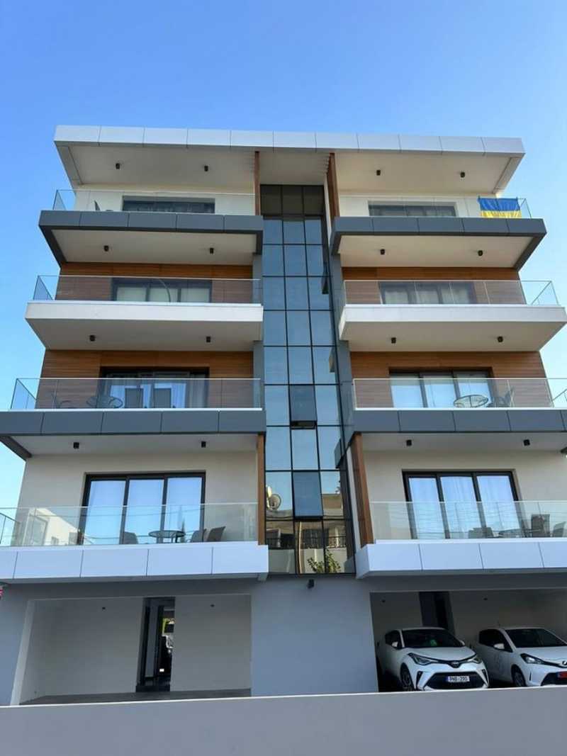 Buildings in paphos - 8900