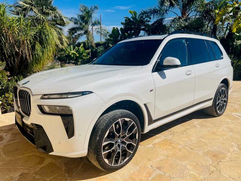 2024 BMW X7 3,0L 2024 Cyprus