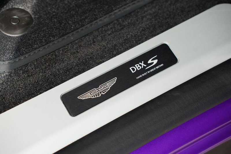 2026 Aston Martin DBX 4,0L 2026 Cyprus