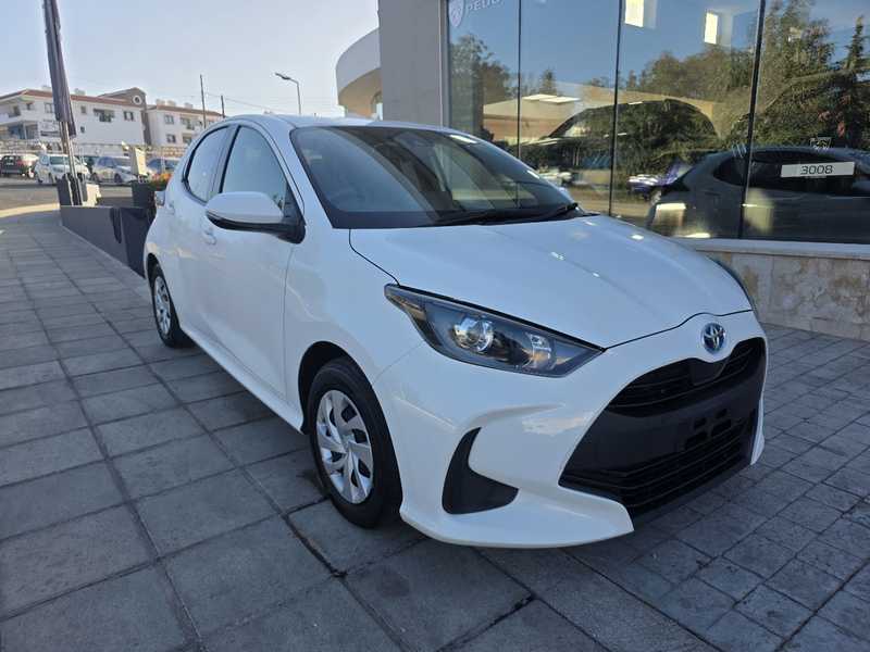 2022 Toyota Yaris 1,5L 2022 Cyprus