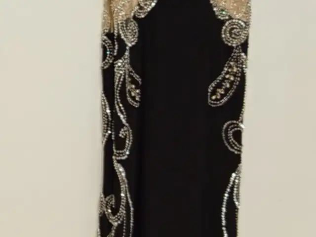 Evening dress, Limassol — Limassol - Agia Zoni