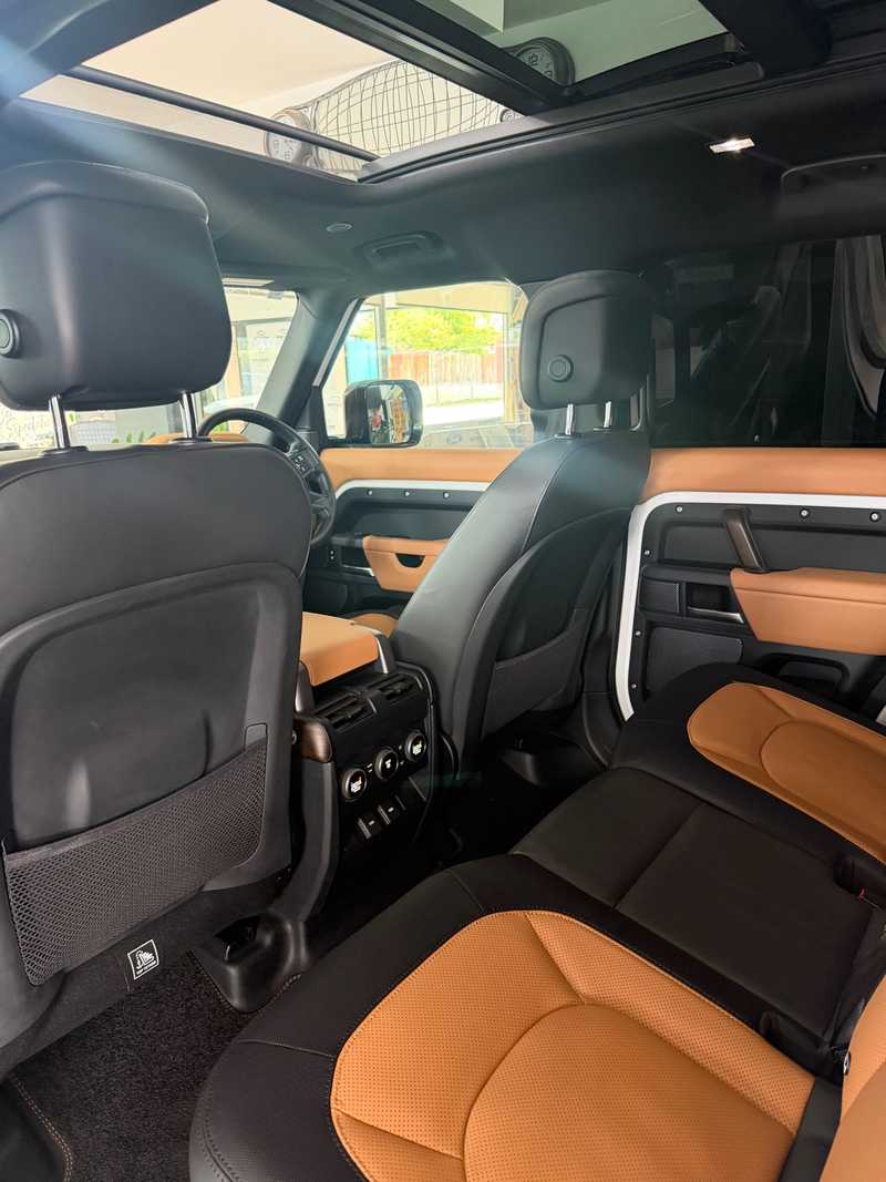 2025 Land Rover Defender 3,0L 2025 Cyprus