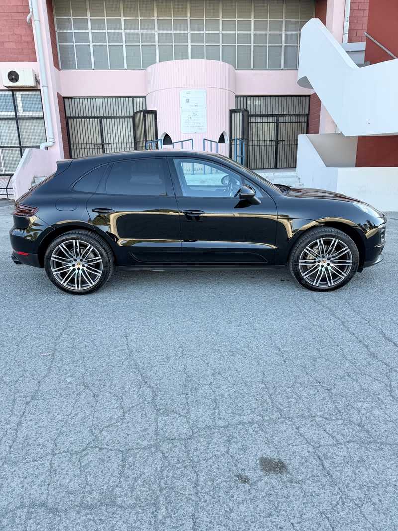 2017 Porsche Macan 3,0L 2017 Cyprus