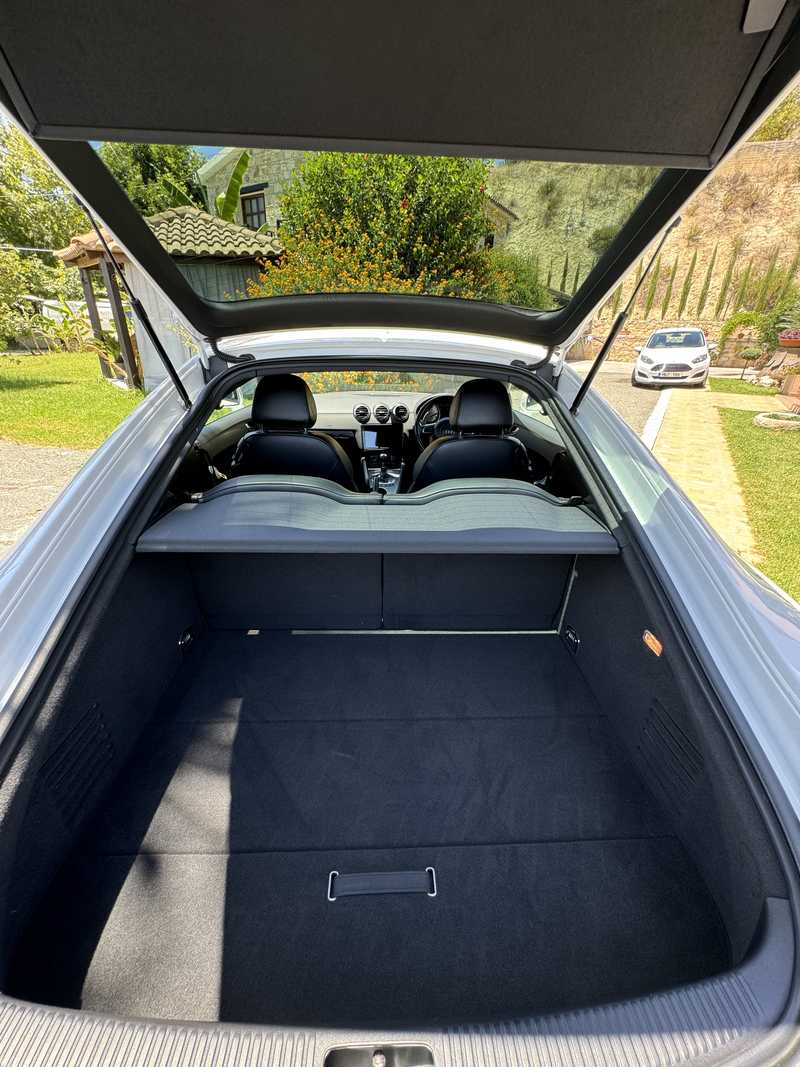 2010 Audi TT 2,0L 2010 Cyprus