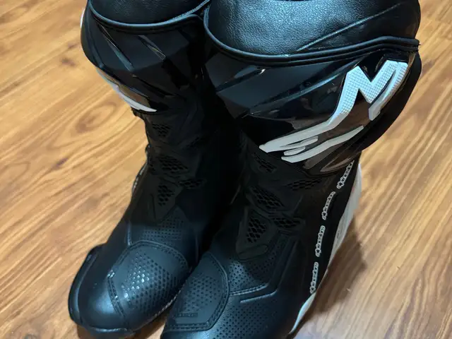 Alpinestars supertech r vented motorcycle boots 42, Limassol — Limassol - Tsirion - 3