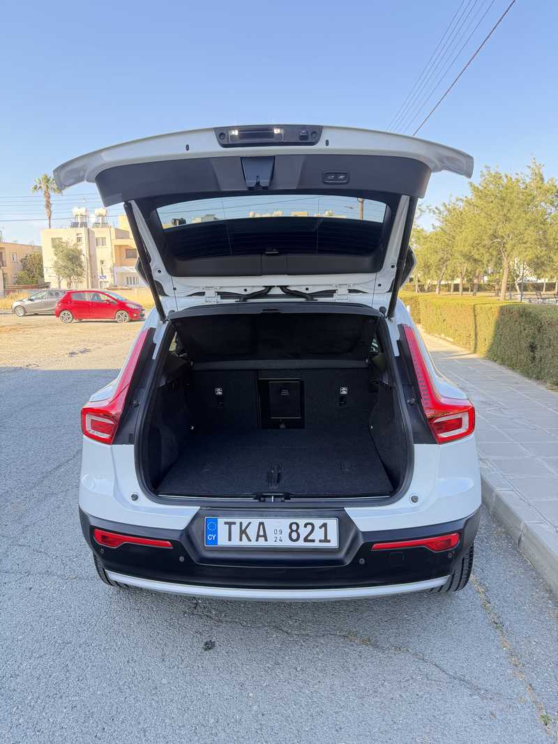 2024 Volvo XC40 2,0L 2024 Cyprus