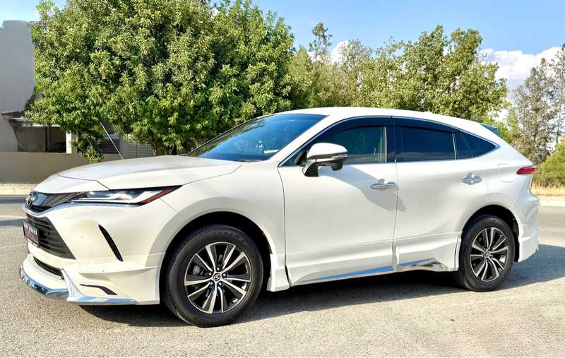 2021 Toyota Harrier 2,5L 2021 Cyprus