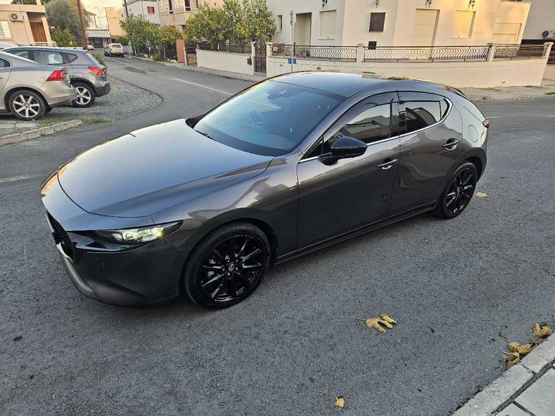 Mazda 3 1,5L 2023