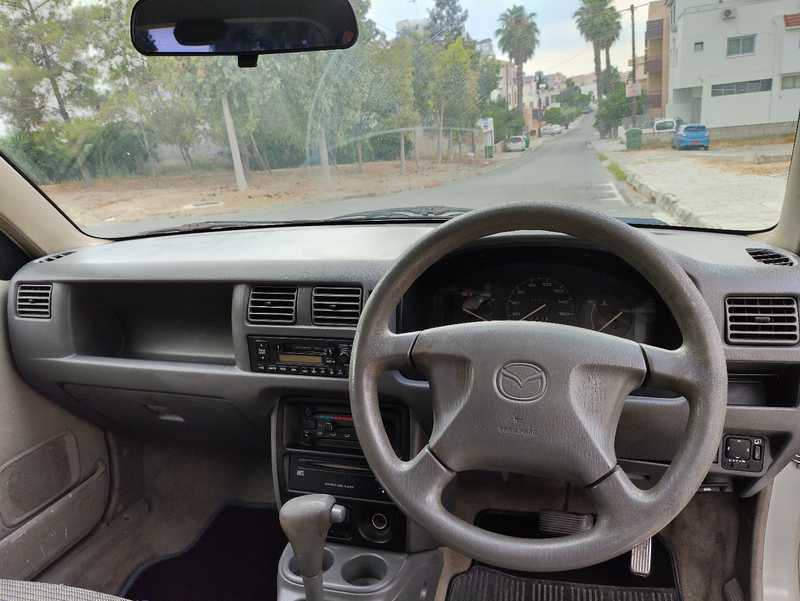 1999 Mazda Demio 1,4L 1999 Cyprus