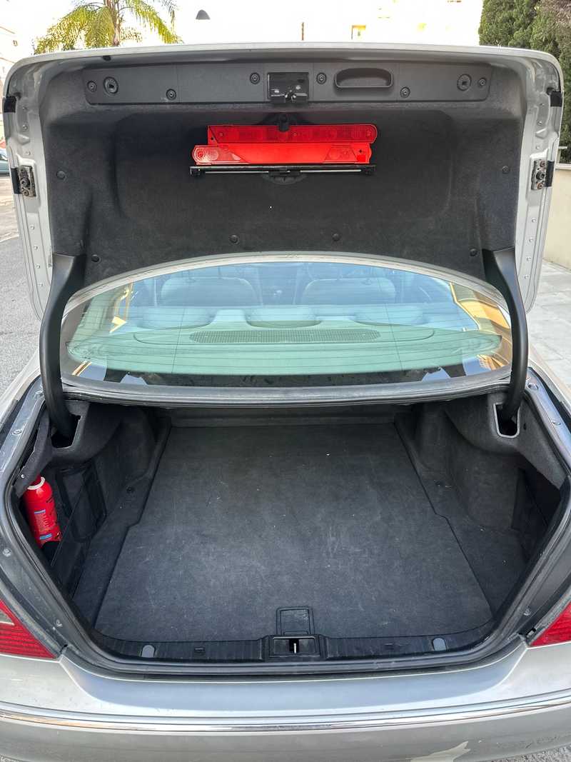 2003 Mercedes-Benz E-Class 2,2L 2003 Cyprus