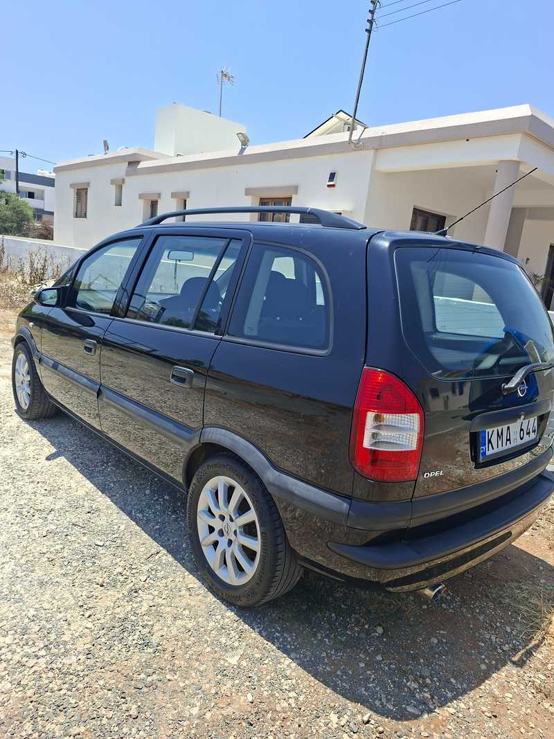2005 Opel, Vauxhall Zafira 1,6L 2005 Cyprus