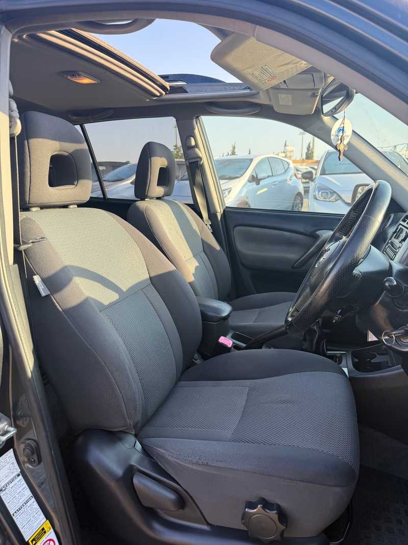 2005 Toyota RAV4 2,0L 2005 Cyprus