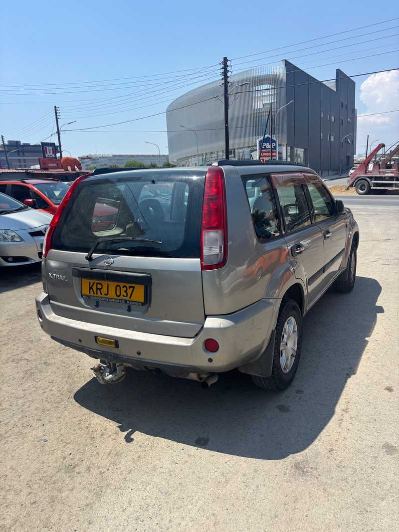 2003 Nissan X-Trail 2,0L 2003 Cyprus
