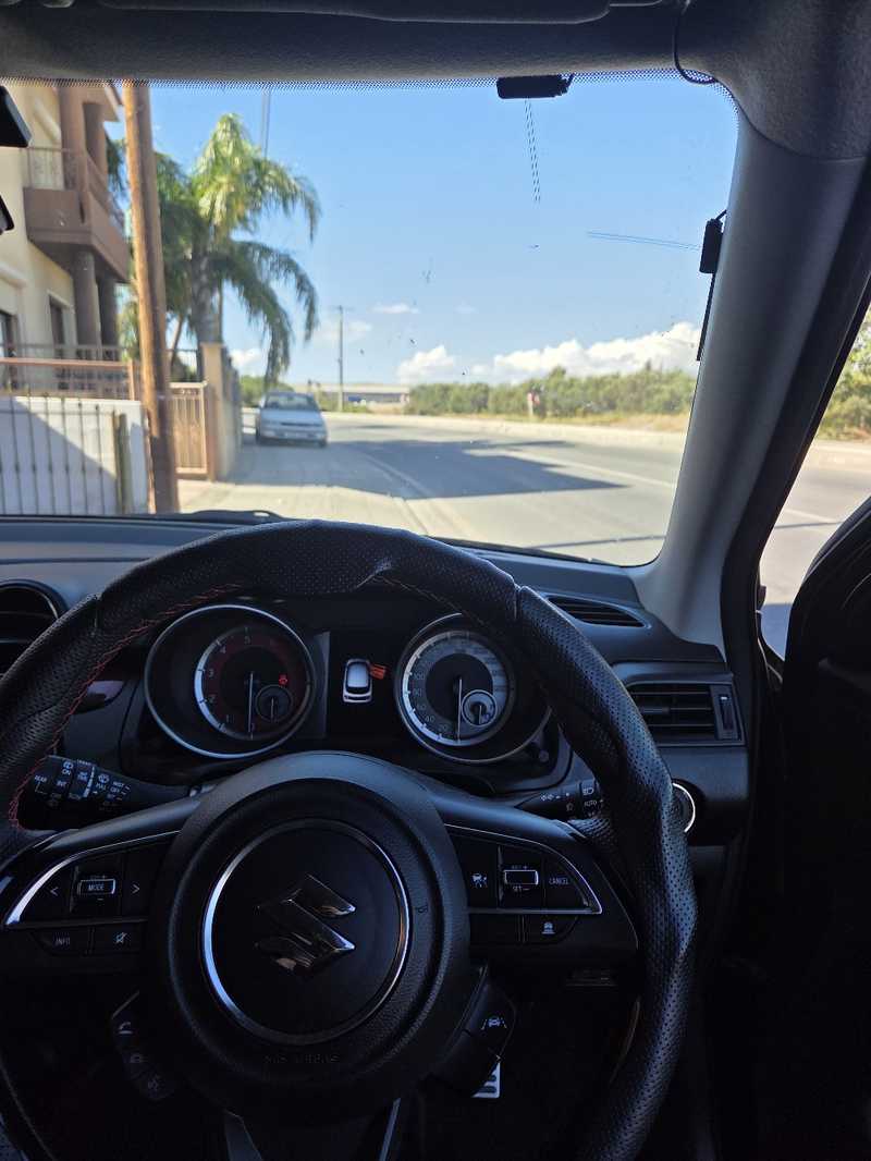 2022 Suzuki Swift 1,4L 2022 Cyprus