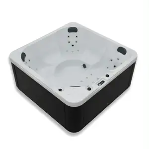 Crystec spas family fun deluxe hot tube, Limassol — Moniatis