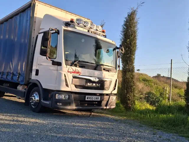 Andreas transport, Επαρχία Λάρνακας — Χοιροκοιτία