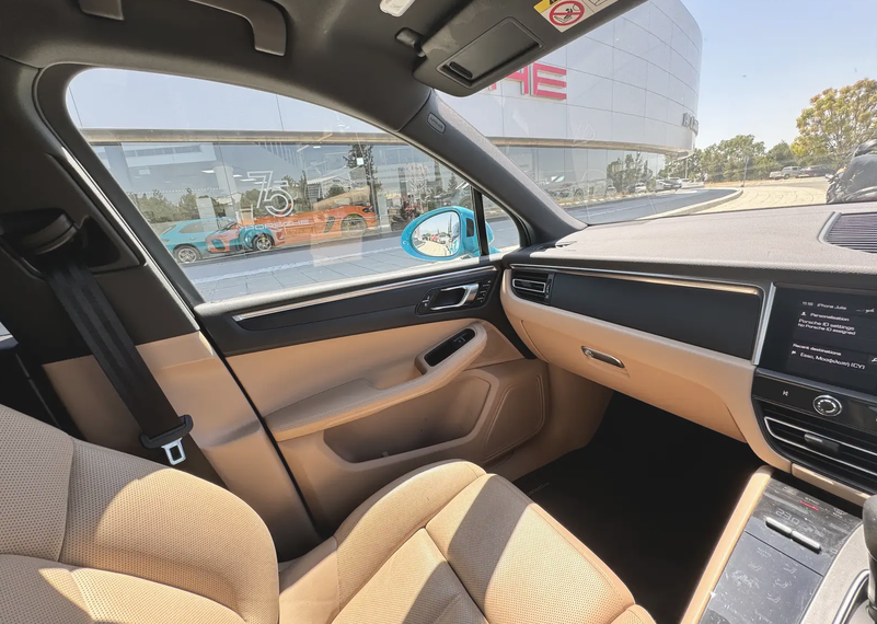 2021 Porsche Macan 2,0L 2021 Cyprus