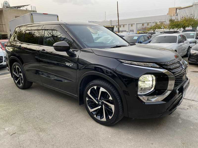 Mitsubishi Outlander 2,4L 2022