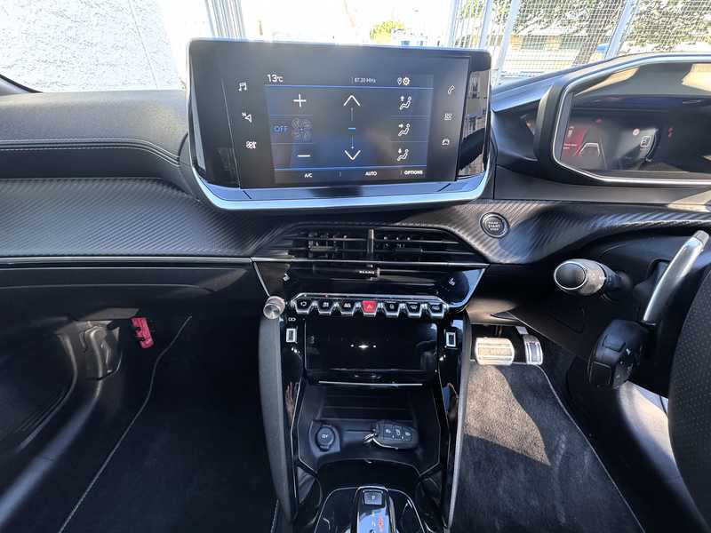 2021 Peugeot 208 1,2L 2021 Cyprus