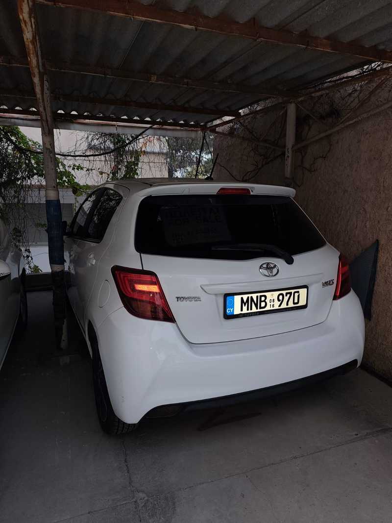 2016 Toyota Yaris 1,3L 2016 Cyprus