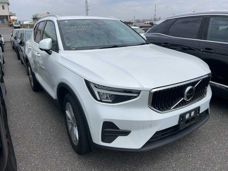 Volvo XC40 2,0L 2024
