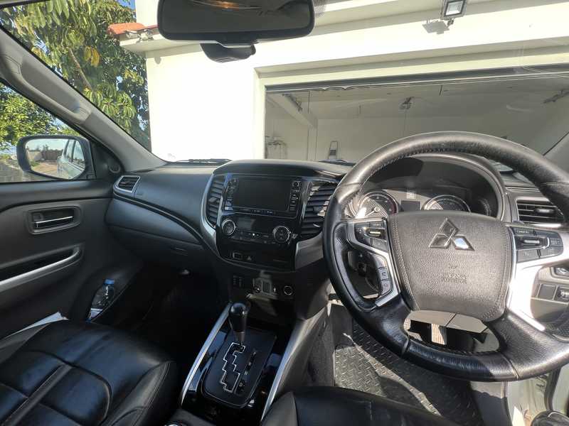 2017 Mitsubishi L200 2,4L 2017 Cyprus
