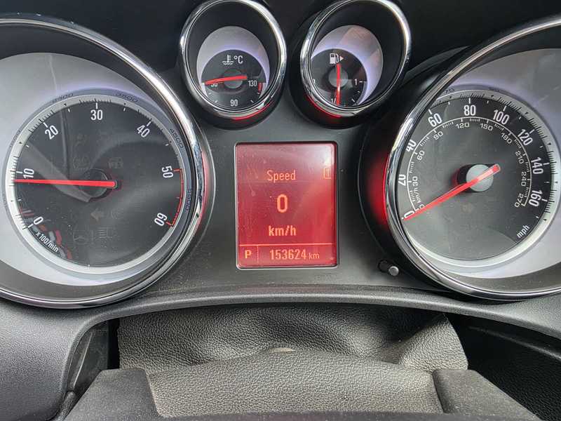 2011 Opel, Vauxhall Astra 1,9L 2011 Cyprus