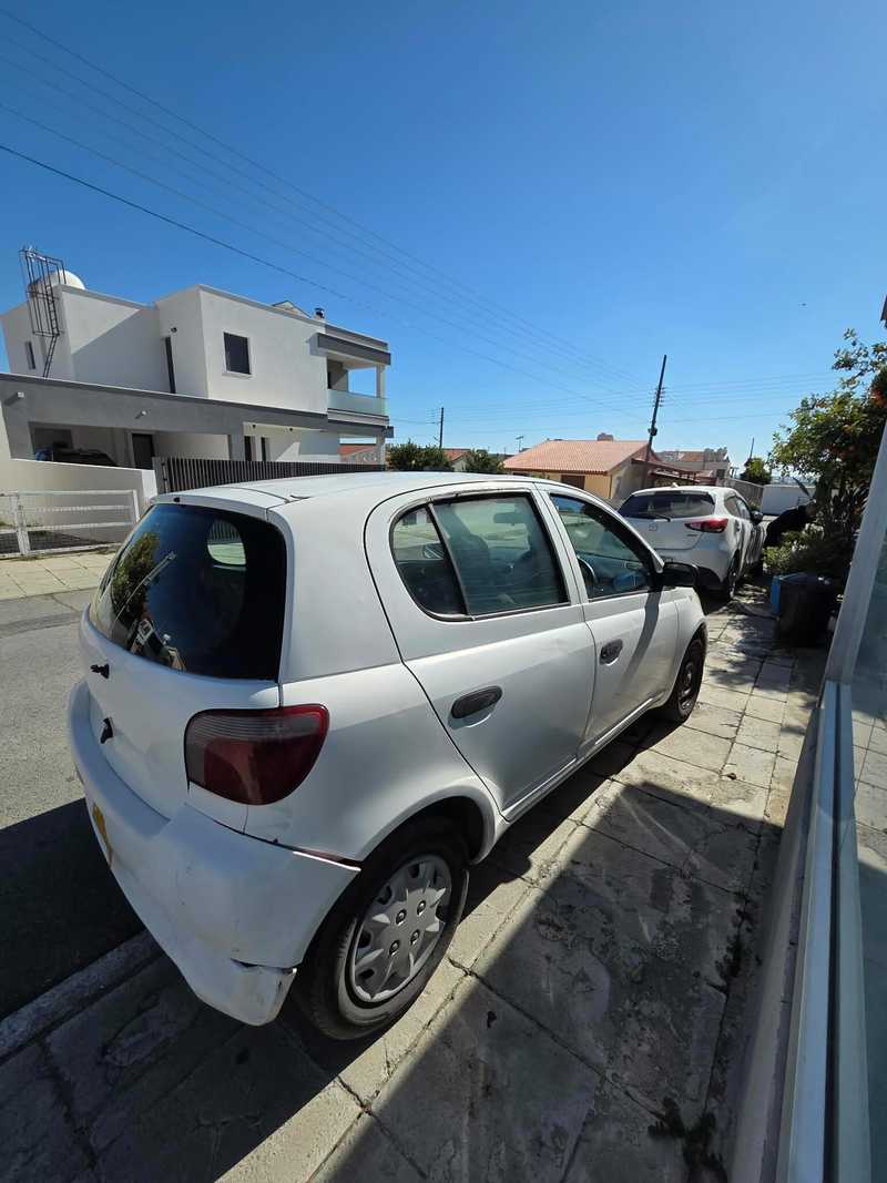2001 Toyota Vitz 1,0L 2001 Cyprus