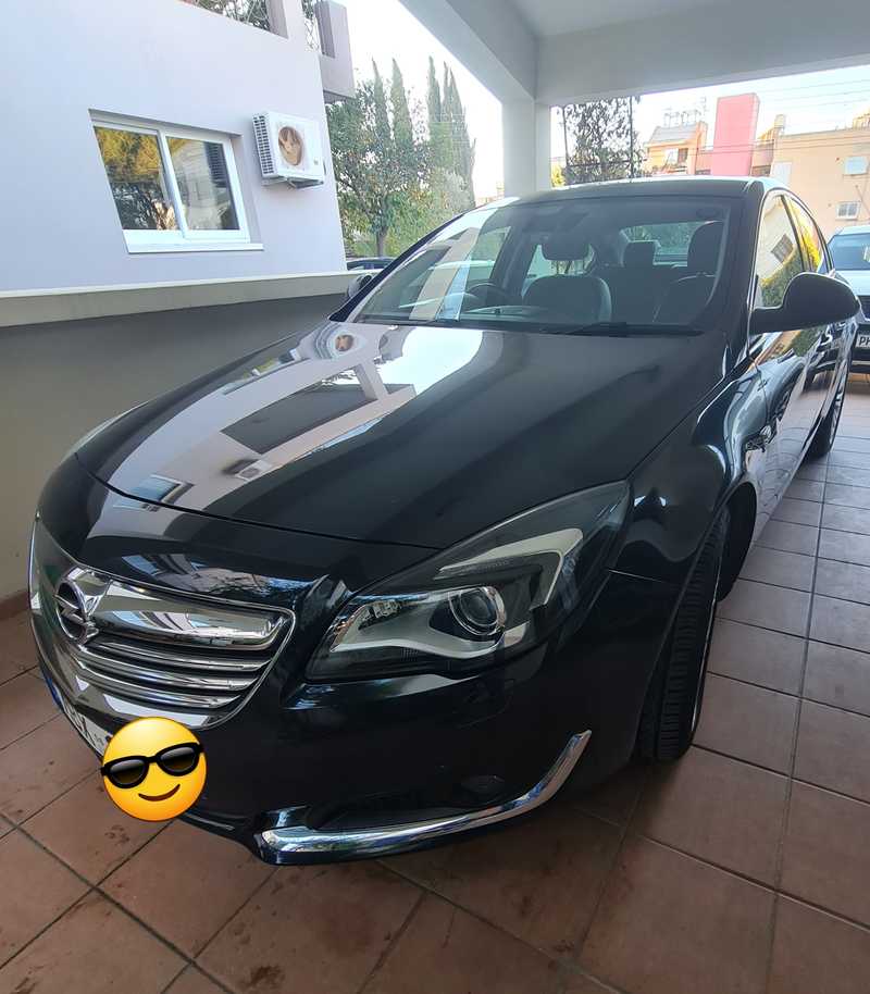 Opel, Vauxhall Insignia 2,0L 2014